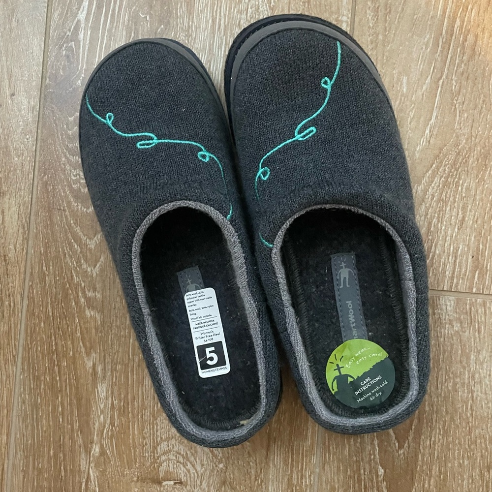 Smartwool Slippers - Picture 2 of 7